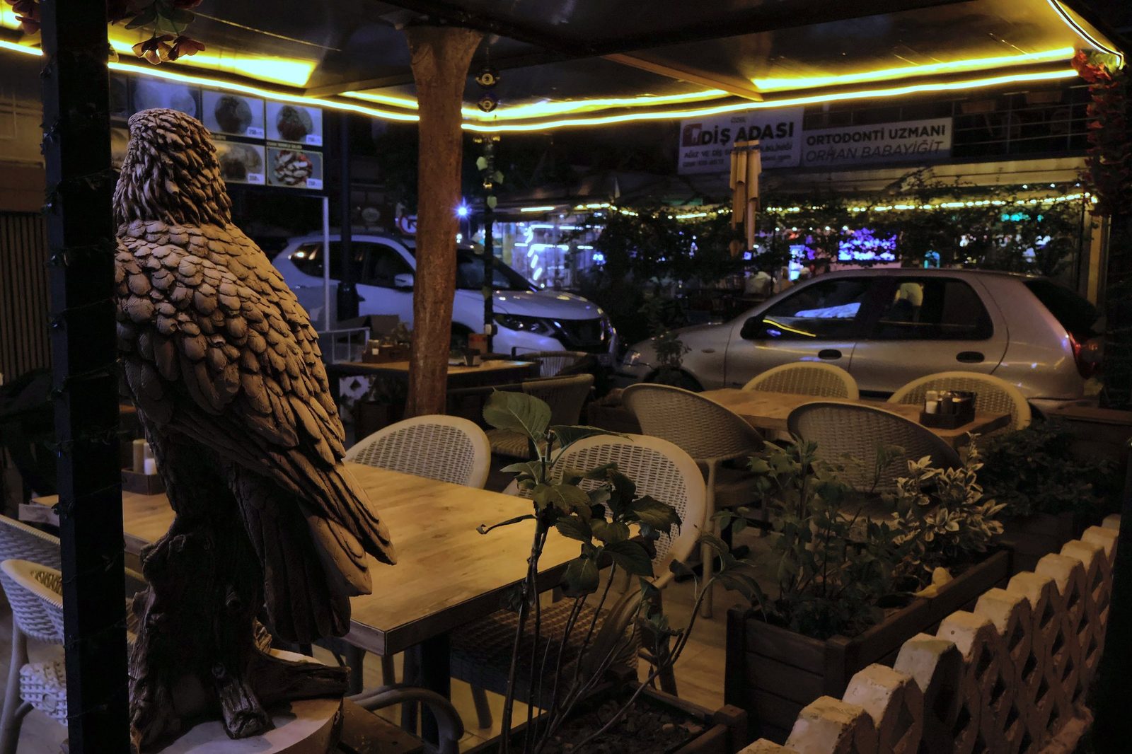 Moon Light Cafe Teras köşesi